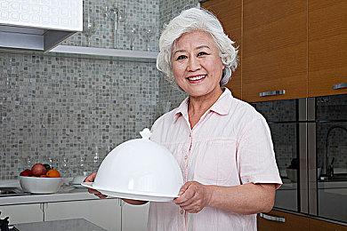 横版动作游戏《英灵士魂》将于6月2日晚9时解锁，游戏定价68元